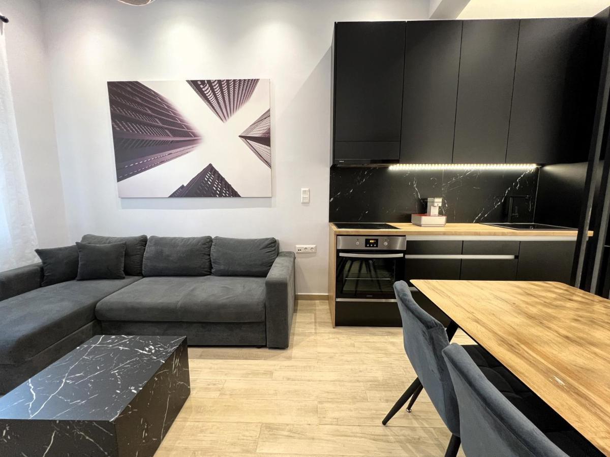 B1 Luxury Studio อเล็กซานโดรโพลิส ภายนอก รูปภาพ